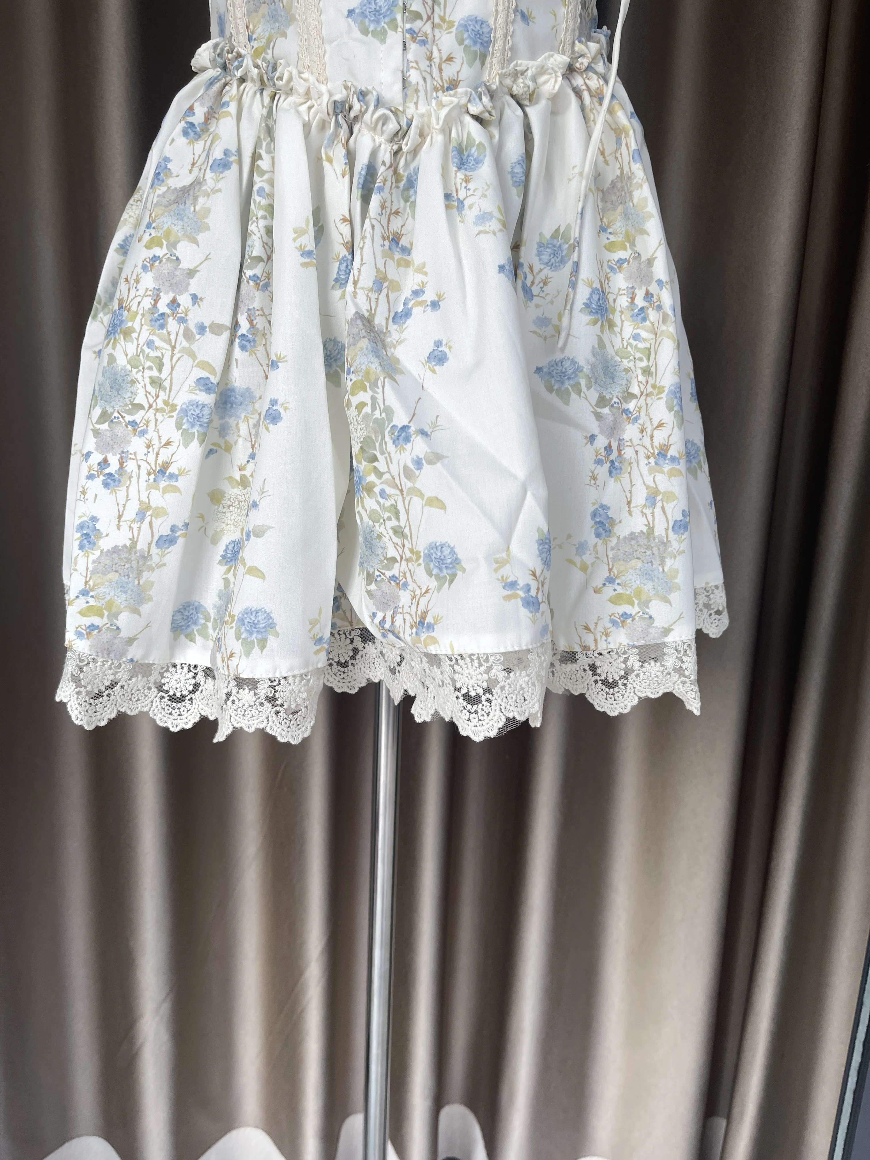 여성 섹시 민소매 플로럴 프린트 미니 드레스 우아한 이브닝 파티 프롬 가운 디자인 소녀 의류 클럽 쇼 생일 의상