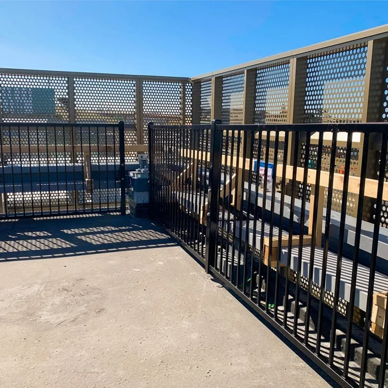 Customization Heavy-Duty Galvanized Steel Yard Farm Fence Panel-Outdoor Rail Fence for Livestock & Crop Fields Anti-Rust Animal-