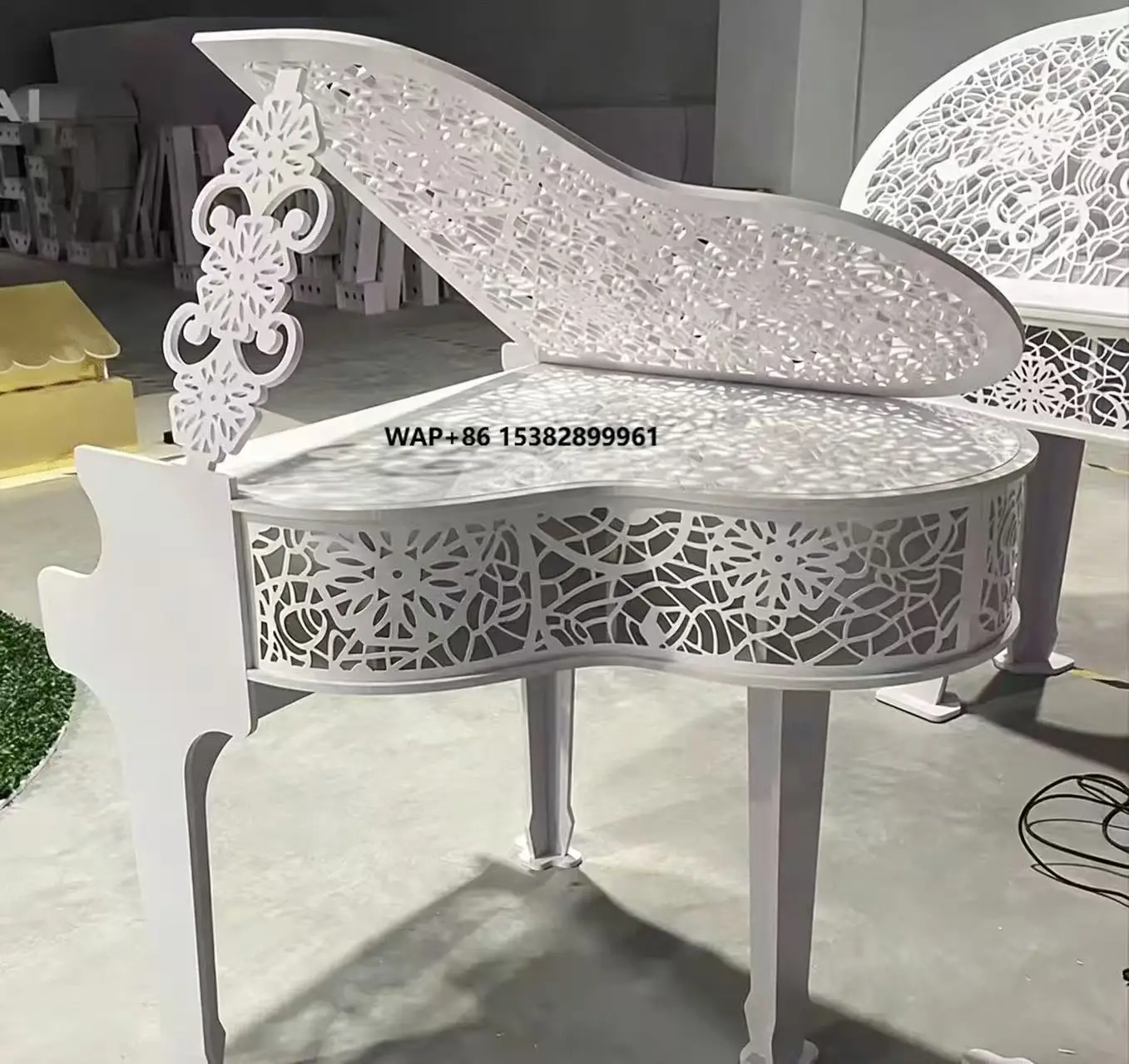 Newest Design White Durable Acrylic PVC Piano Backdrop Stand  for Wedding Decoration Kids Birthday Party Backdrop