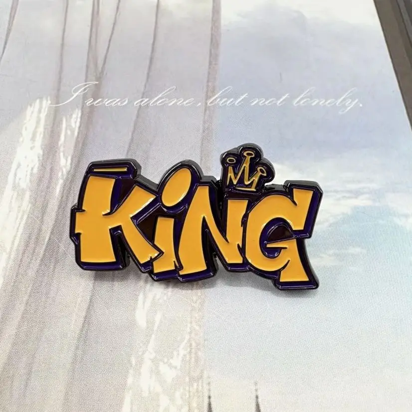 King Basketball Star Enamel Pin Small Forward Metal Brooch Fans Gift Badge Accessories