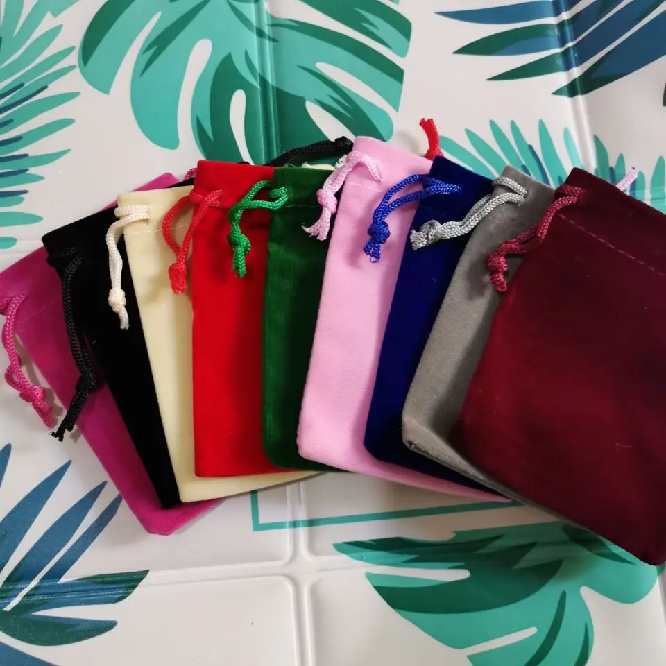 100pcs/Lot Multicolor Velvet Bags Jewellery Pouches 5x7 7x9 9x12 cm Drawstring Gifts Bags Christmas Wedding Gifts Packaging Bags