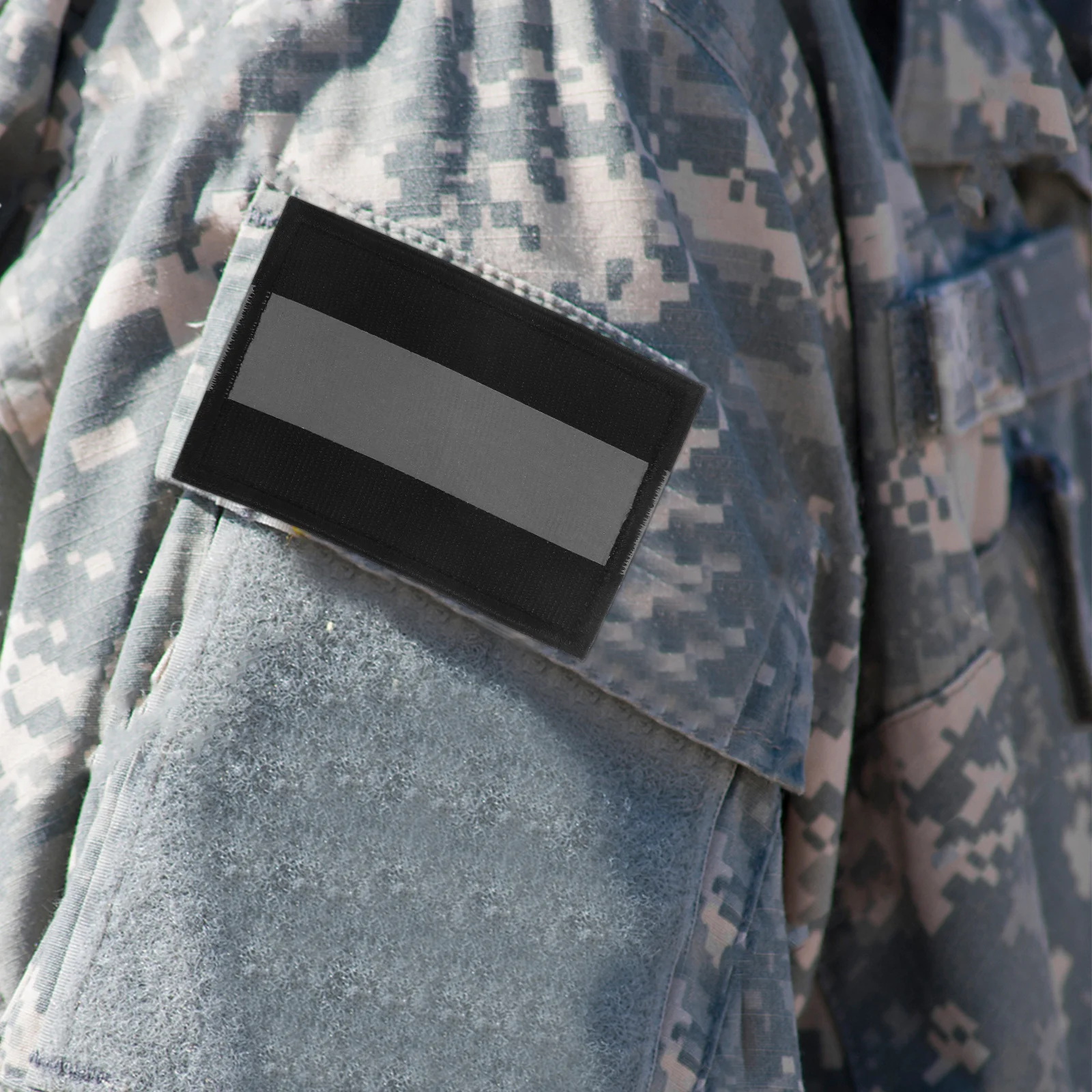 4pcs Reflective Hook Loop Patches High Visibility For Backpacks Night Running Labor Wear Rain Jackets Security Gear Hikers