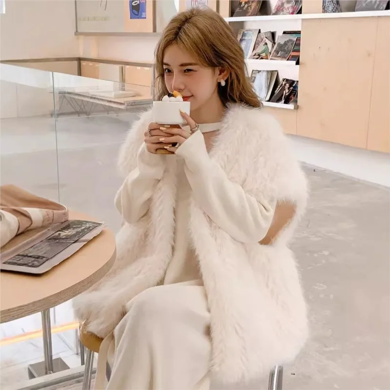 

New hybrid fur vest mid-length deep-neck coat women's top