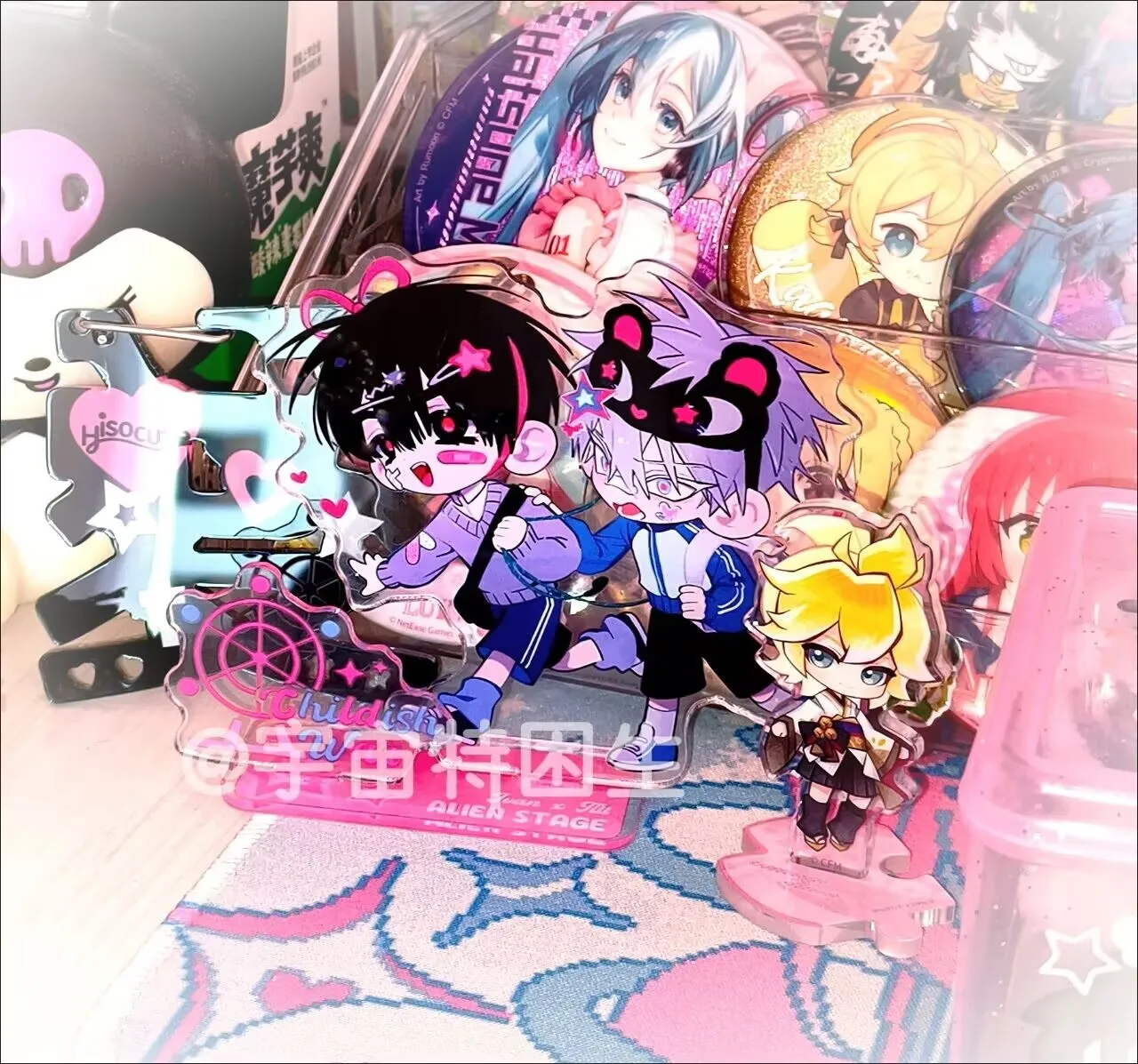 新しいベストセラー: 「不規則な形のステージ」アクリル二重挿入スタンディングサイン InS スタイル学生デスクトップ装飾アイテム TIll Ivan