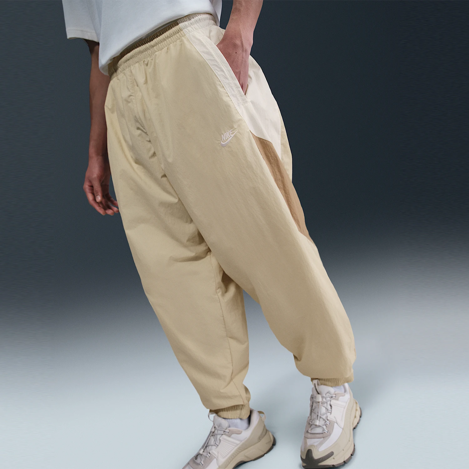 Nike genuine Oversize Men's Woven Sport Loose Lightweight Pants HQ6115-234