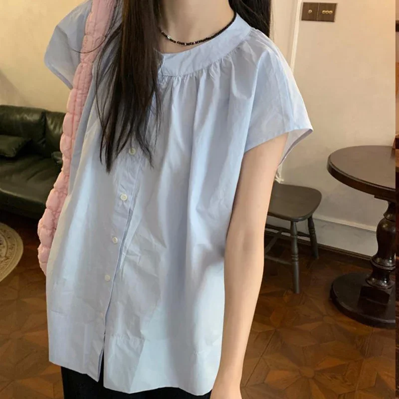 2024 nueva camisa sin mangas con cuello redondo y un solo pecho con diseño de abertura lateral para mujer novedad de verano estilo perezoso Top suelto de longitud media