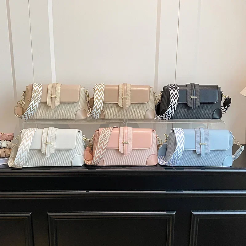 

French Artisanal Baguette 2025 Spring - Retro Patchwork, Faux Suede Trim (Underarm/Shoulder, Niche & Elegant)