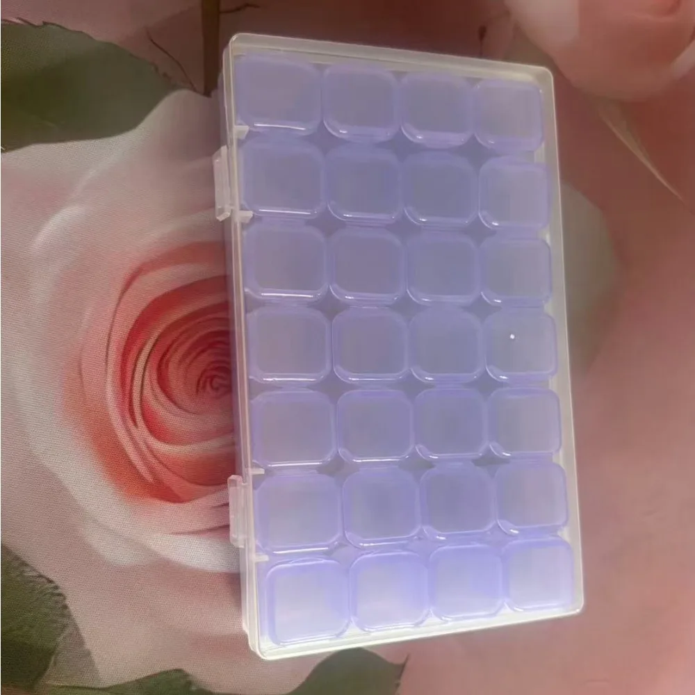 Rhinestone Storage Organizer Box 28 Grid purple Case Container with Lids for Diamond Nail Bead Sewing Glitter Pill Seed Jewelry