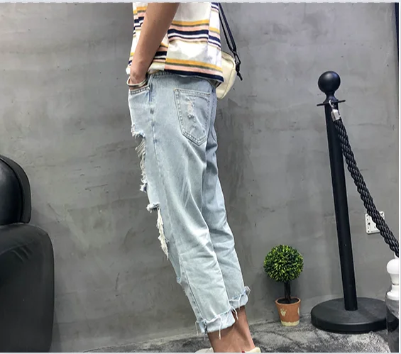 Frühling/Sommer Herren lose Loch neun Punkt Jeans Mode Bettler gerade Jeans hose