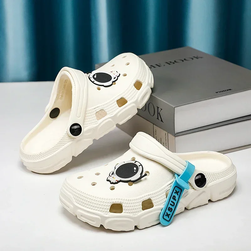 

Children Fashion Clogs Summer Sandals Boys Eva Water Beach Shoes Breathable Lightweight 6-10 Years Kids Sports Clogs for Boy