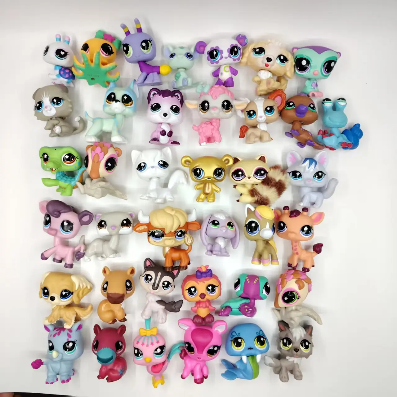 Brinquedos originais para animais de estimação LPS, animais fofos podem shake cabeça, coleção de gatinhos, brinquedos para meninas, presente de aniversário de Natal