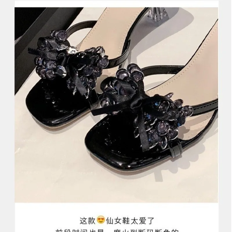 

Rhinestone Bow Flip Slippers Women's Summer 2026 New Block Heel High Heels Wear Cold Mops Outside