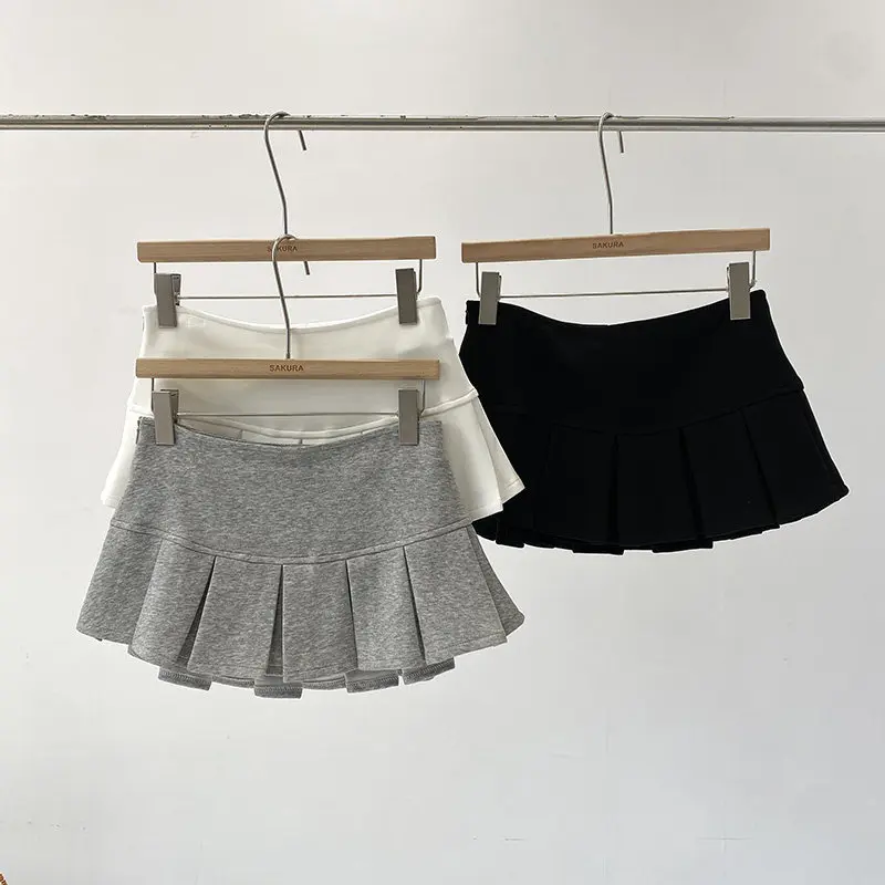 Low Rise Pleated Micro Mini Skirt Y2K Short Skirt with Built-in Shorts Box-Pleat Skort Miniskirt Women Petite Sexy Club Wear
