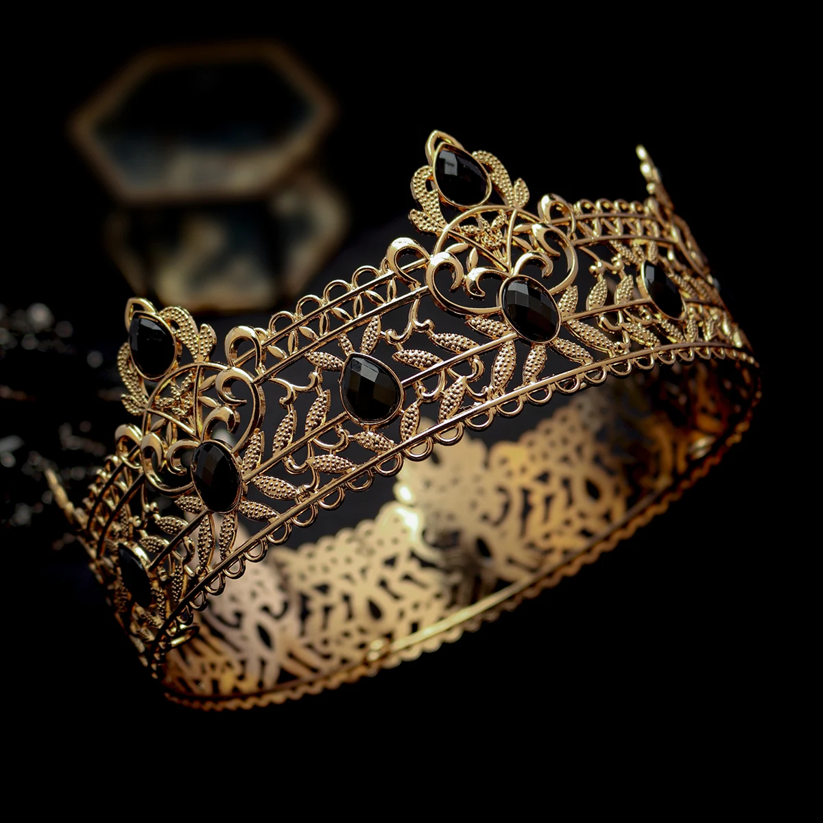Klassische Legierung Runde Krone Strass König & Königin Tiara Ornament Braut Hochzeit Party Anlass Festliches Kleid Haaraccessoires – Detail 7