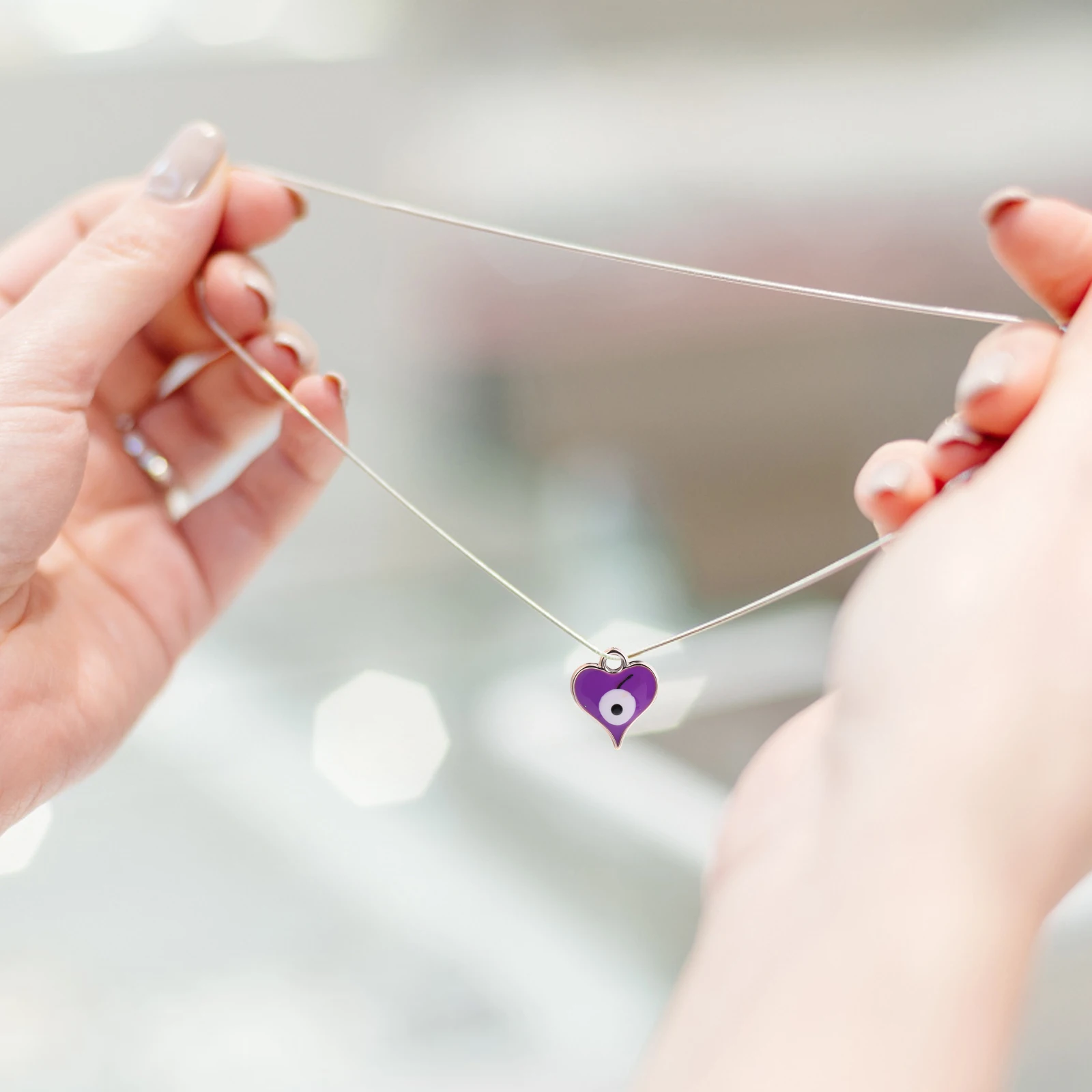 

100Pcs Heart Shaped Eyeballs Beads Resin Charms DIY Jewelry Making Craft Supplies Simulation Eyes Accessories for Handmade