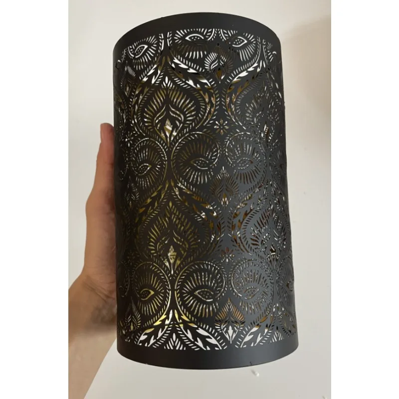 Metal Lamp Shade, E27 E26 Wrought Iron Lamp Shade Black Hollow Carved Modern Lampshade for Table Lamp Bedside Decor, 7.9 x 4.7in