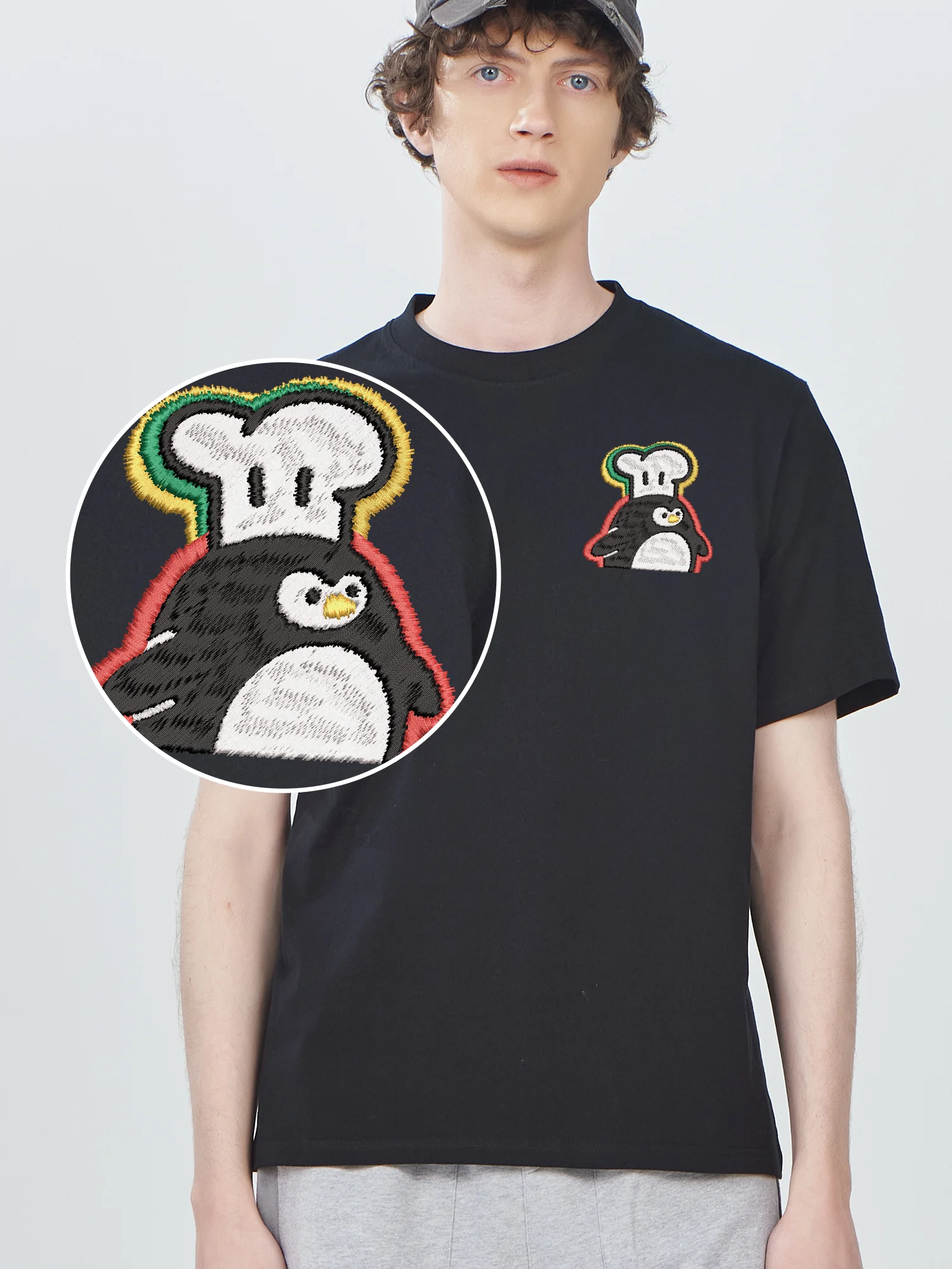 Penguin Chef Embroidered T-Shirt Luxury Designer Soft Cotton Fashion Unisex Crew Neck Breathable Embroidery Tees