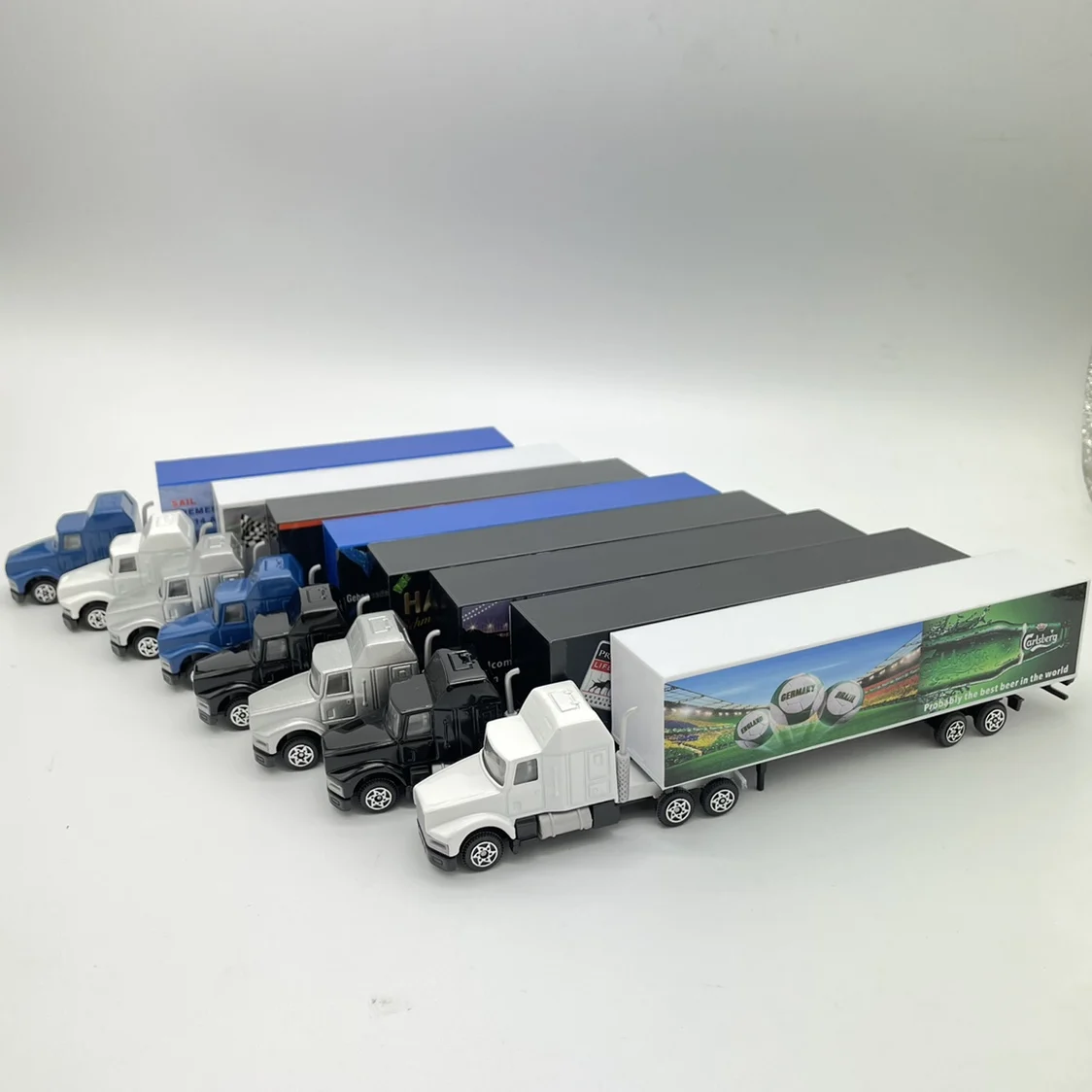 HO Scale 1:87 Trailing Truck Container Model Truck Kids Toy Sand Table Scene Layout Diorama kit 1Pcs