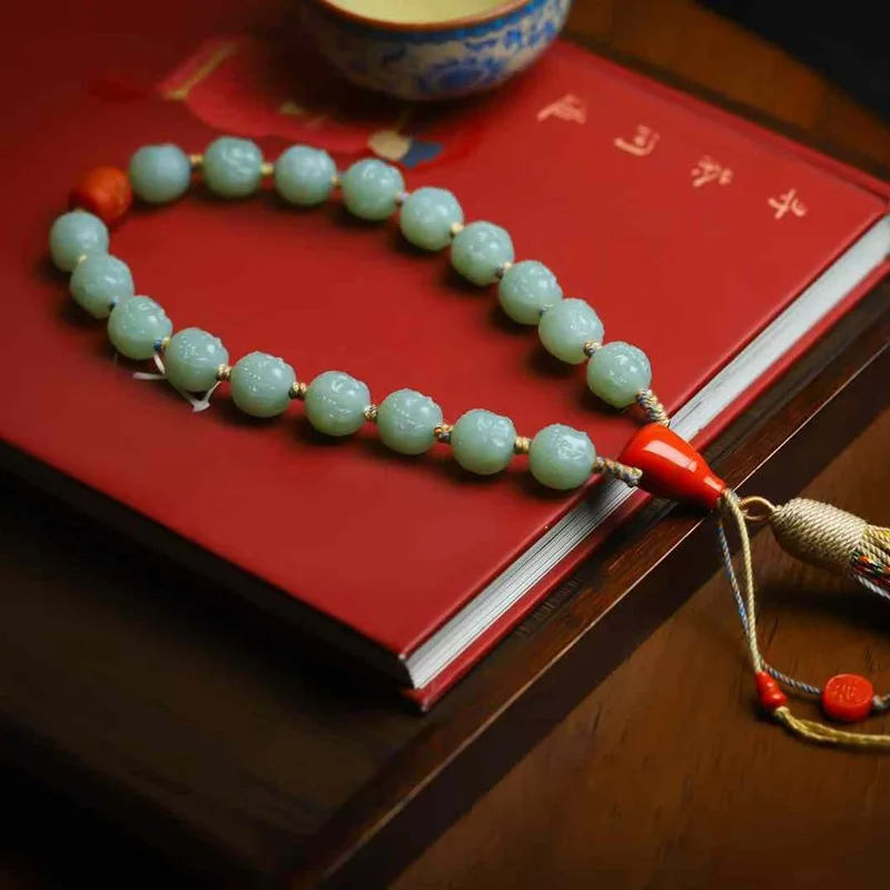 

Ювелирная цепочка из натурального хэтянь Qie Mo, синий, старый материал, нефритовые поделки, ручной Будда