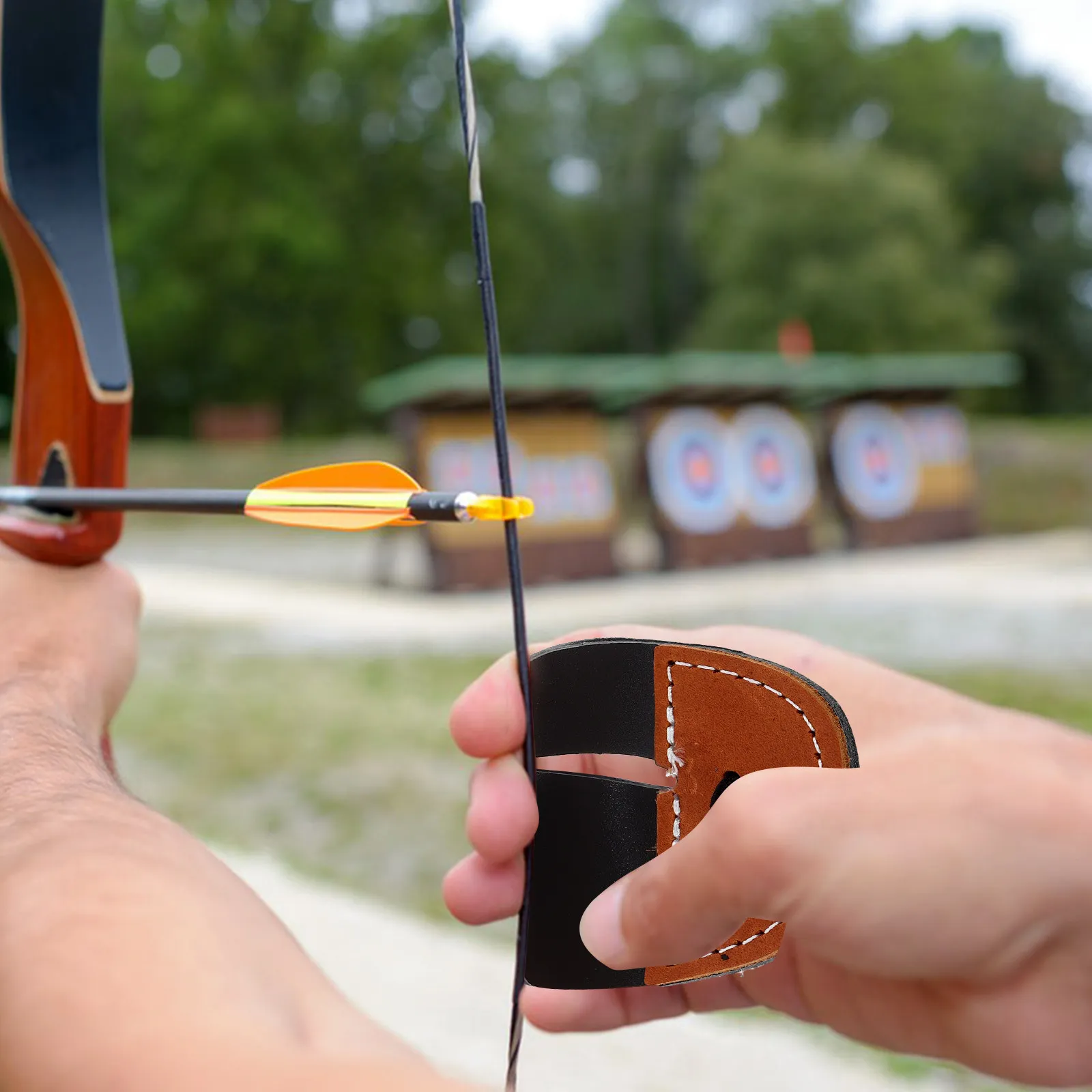 

Professional Archery Finger Protector for Right Hand Thickened Bowstring Protection Safe Accurate Shooting Archery