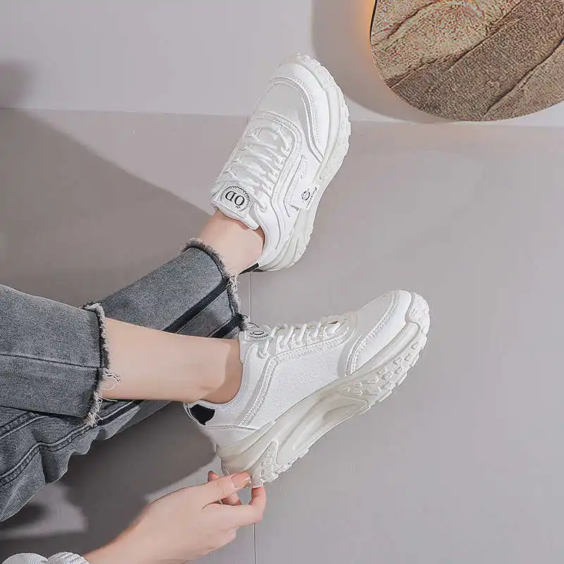 

Without Heels Platform Sneakers Woman Luxury Sneakers Woven Famous Brands Shoes Women Tenis Skateboarding Sport Bascket
