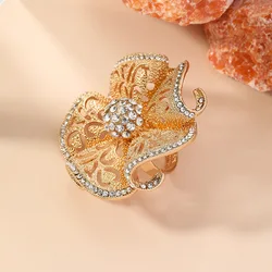 Vintage Hollow Flower Rings for Women Simple Multicolor Adjustable Crystal Opening Finger Ring Party Fashion Jewelry Accessories