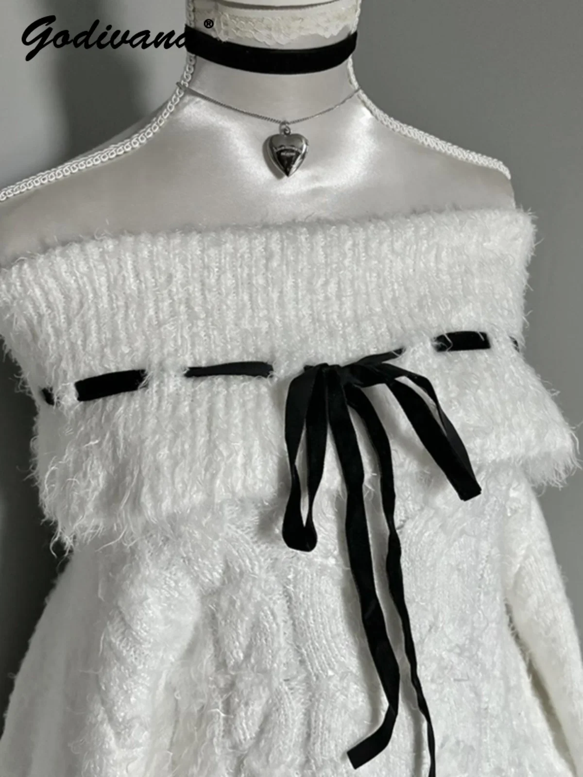 Original White Lantern Sleeve Off Shoulder Knit Sweaters New Women's Autumn and Winter Sweet Pullover Top Soft Knitwear