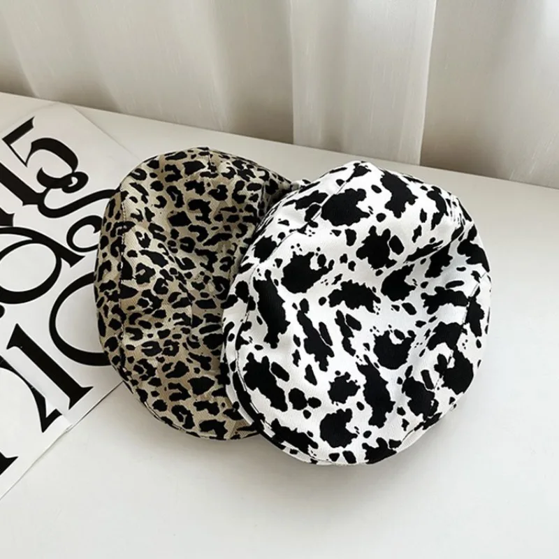 Korean Retro Cow Pattern Women Forward Hat Street Fashion Trend Versatile Yuppie Leopard Print Beret Casual Men's Painter Cap