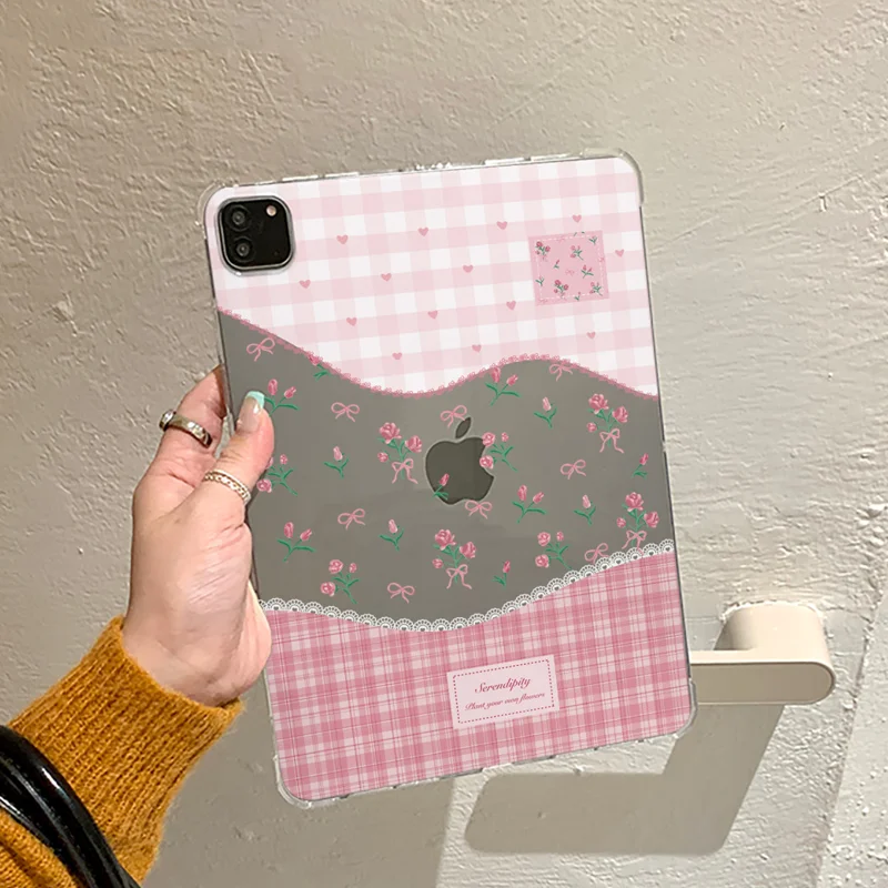 Cute Pink Bow With Patchwork Floral Patterns For iPad Pro 13 11 M5 M4 M3 M2 Air 4 3 2 1 11th A16 10 9 8 5 6 Th Mini 7 6 Case
