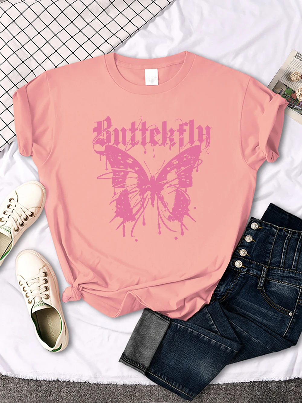 Pink Hollow Butterfly Printed  Retio Tee Shirts Woman Comfortable T Shirt Sport All-Match Clothing Crewneck Soft Short Sleeve