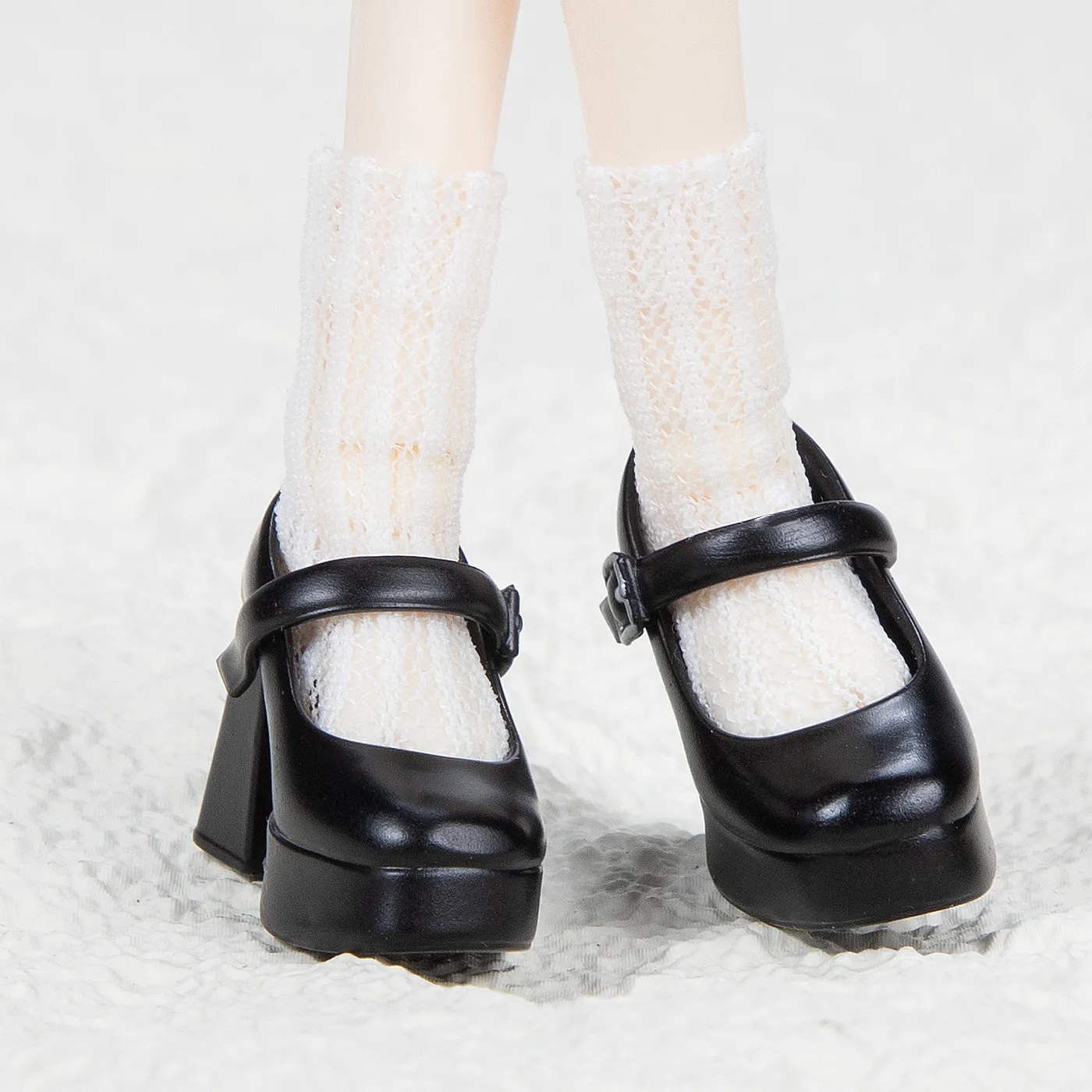 3.1cm*1.1cm Blyth Doll Mary Jane Pumps Shoes 1/6 Bjd Doll Plastic Shoes Toy Accessories For Ob22 Ob24 1/6 Azone P20 Body view 2