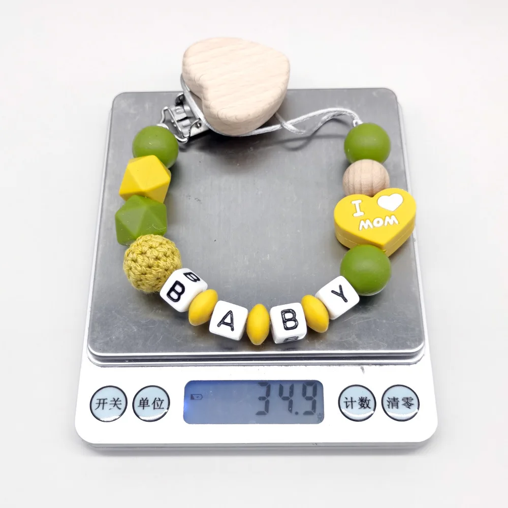 Настраиваемые персонализированные имя, детский прорезыватель, зажимы для соски, силиконовые бусины в форме сердца, цепочка-держатель для соски-пустышки, подарок для кормления младенцев