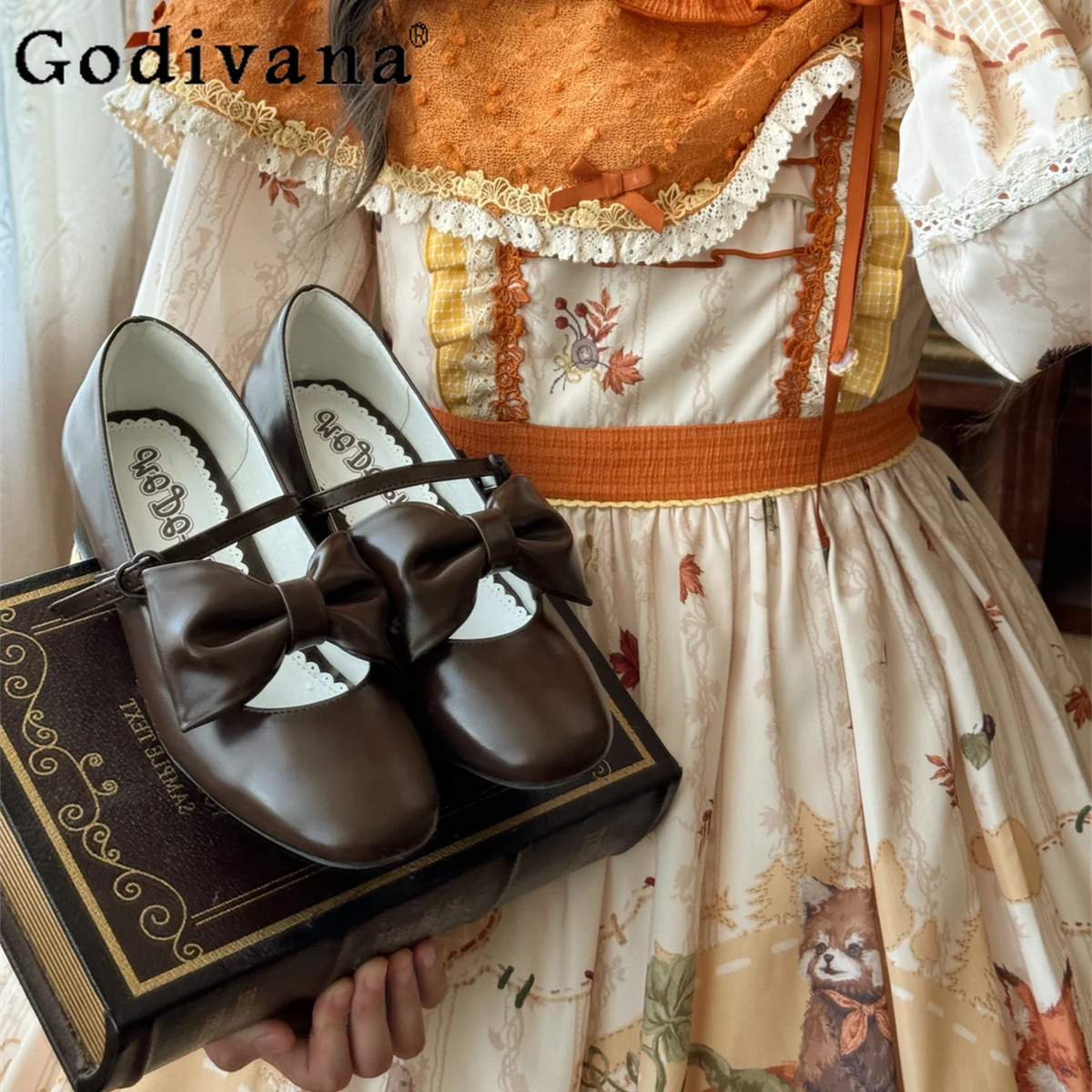 

Elegant Vintage Japanese Original Lolita Mid-heel Shoes Big Bow Versatile Jk Uniform Shallow Mouth Women's Shoes