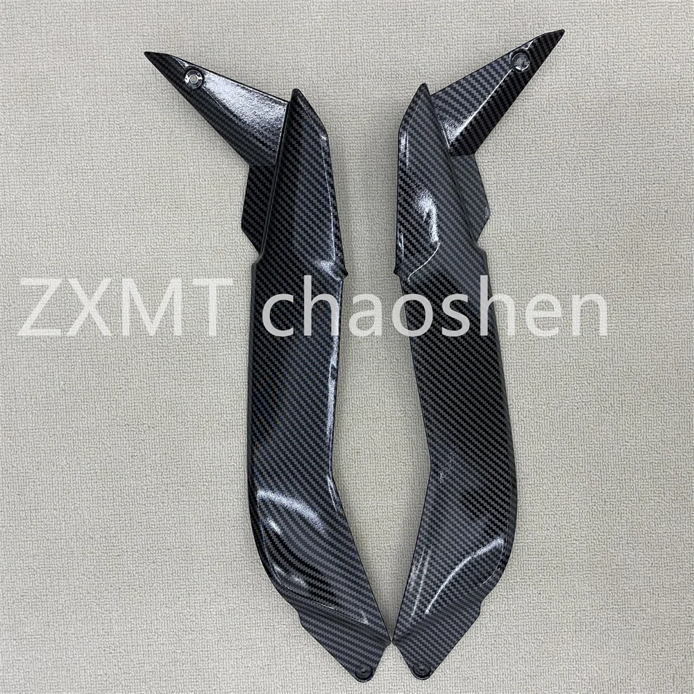 

Обтекатели мотоциклов из АБС-пластика подходят для небольших пластинок топливного бака Z1000SX с краской из углеродного волокна от 2020 до 2025 года.