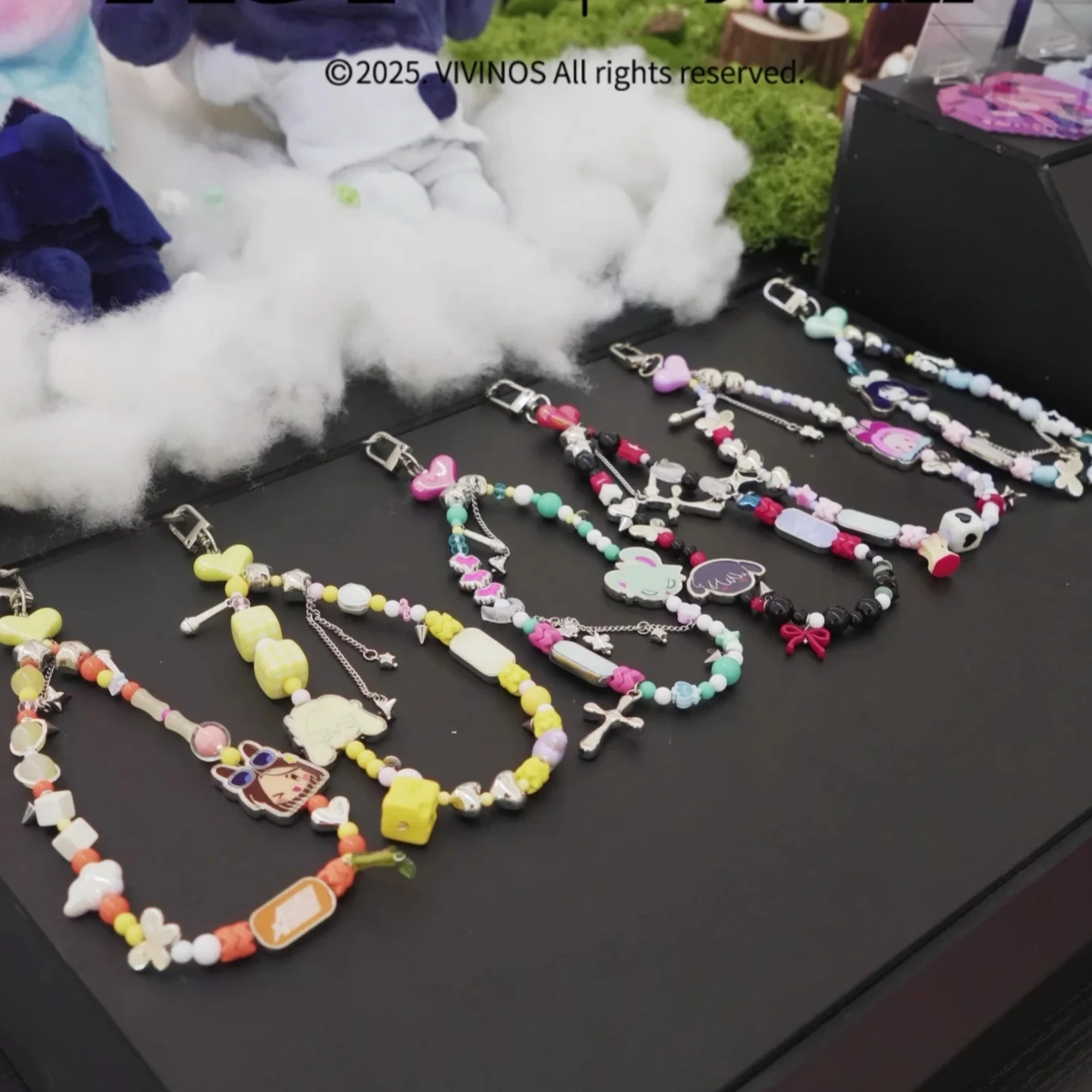

Anime Alien Stage Cosplay Anime Mobile Phone Chain Gift Pendant Lanyard Small Pendant Keyring Accessories ornament gift