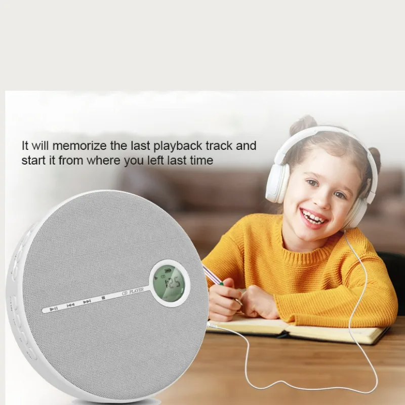 

Многофункциональный портативный CD-плеер с перезаряжаемой батареей, ЖК-экраном и AUX-выходом, идеально подходит для любителей музыки