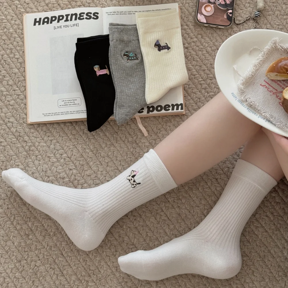 2026 New Embroidered Dog Pattern Mid Tube Soft Cotton Socks Cute Campus Street Unisex Hipster Couples Gift Dropshipping