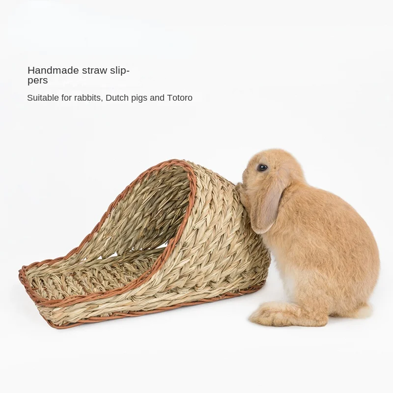 Pet Sleeping Nest Suitable for Rabbit Totoro Guinea Pigs Small Leaf Reed Handmade Straw Slippers Animal Shelter Small MediumSize