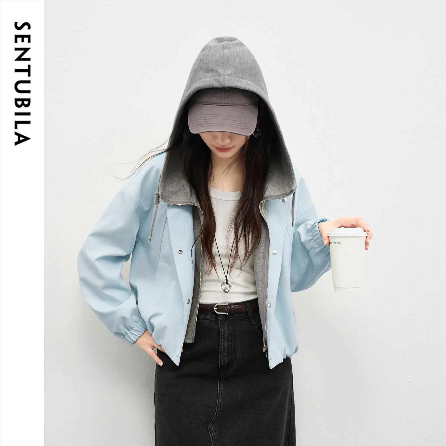 SENTUBILA Women's Hooded Jacket 2026 Spring Autumn Drop Shoulder Zip Up Hoodies Elastic Hem Short Jacket Coat Ladies W61WB5877