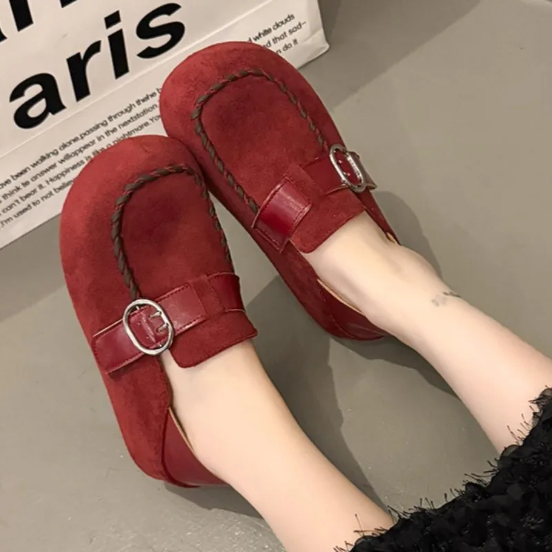 

Women Flats Platform Loafers Shoes Fashion 2025 Winter Suede Shoes Classical Buckle Sneaker New Trends Casual Zapatillas Mujer