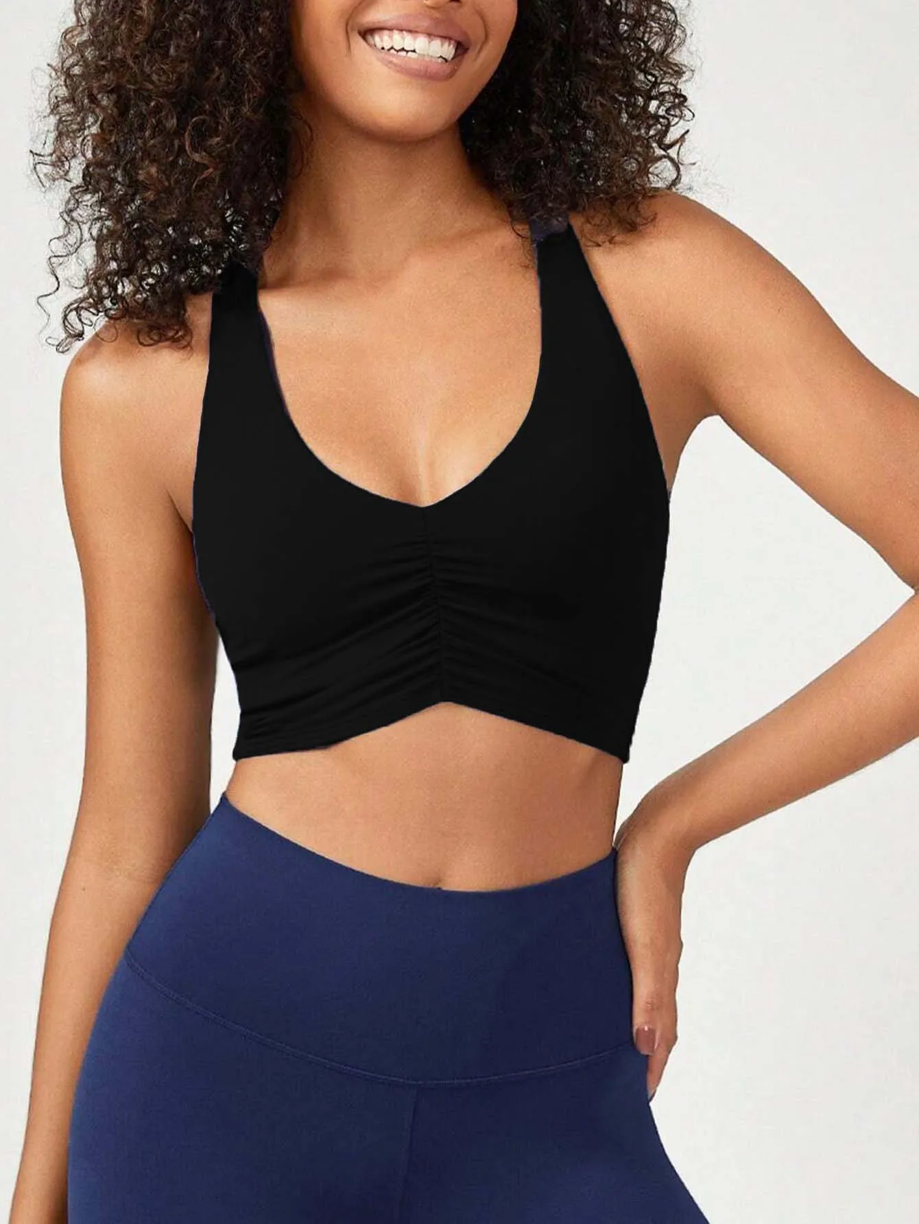 

Спортивный жилет, женский плиссированный бюстгальтер с v-образным вырезом, эластичный тонкий узкий купальный костюм, 2025 год, топ для йоги, женский однотонный купальник