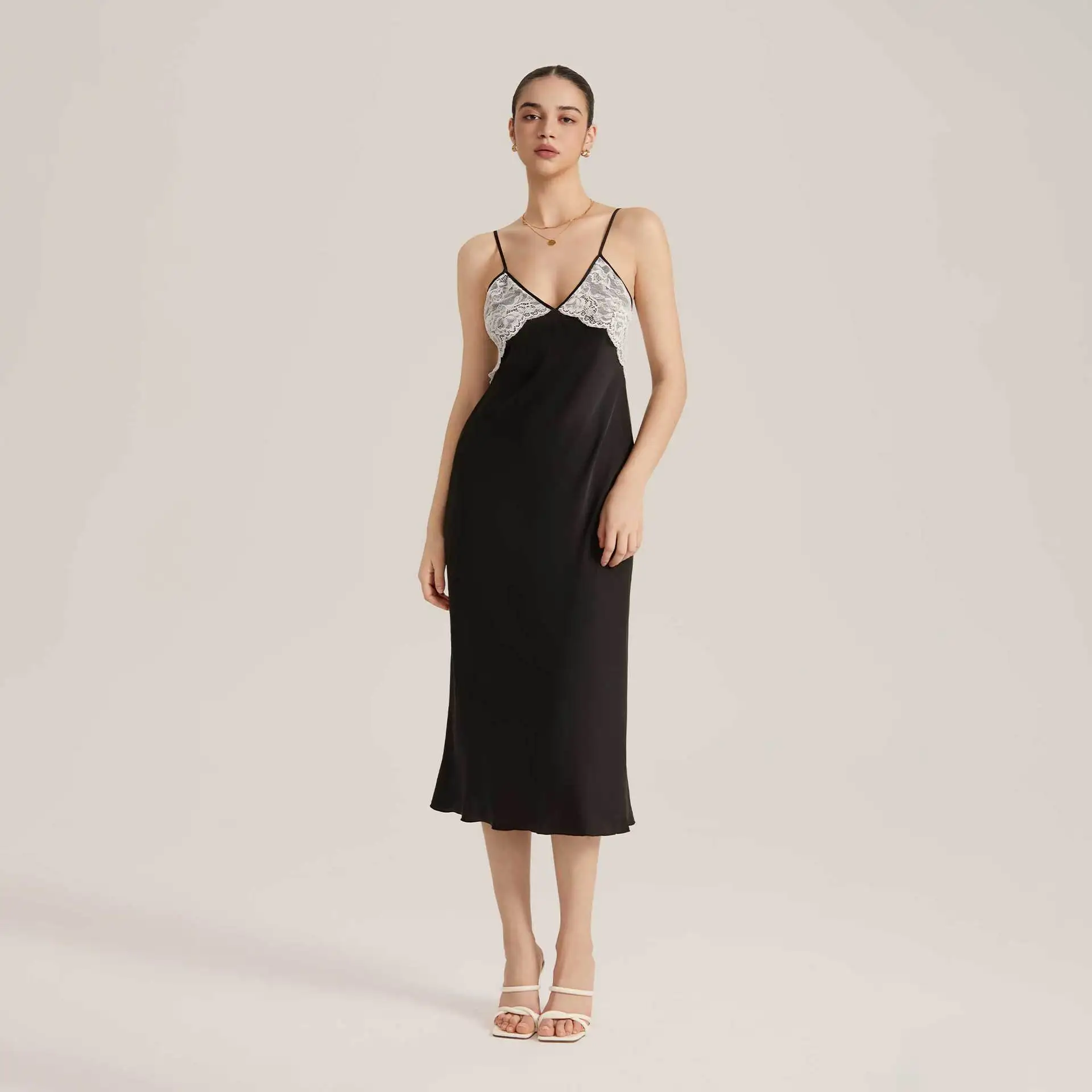 

Женская кружевная длинная ночная рубашка на подтяжках, летняя одежда для сна, домашнее платье, сексуальная ночная рубашка с открытой спиной, ночная рубашка из ледяного шелка