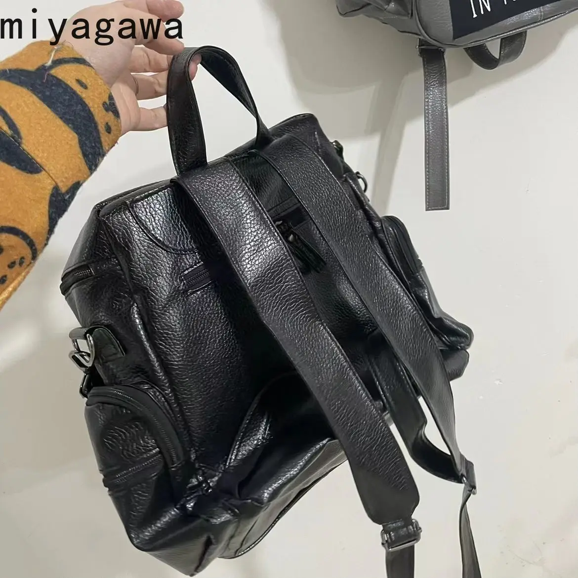 

Miyagawa Fashion Star Retro Backpack Millennium Spicy Girl Harajuku Rivet Underarm Bag Dark Causal Y2k Versatile Shoulder Bag