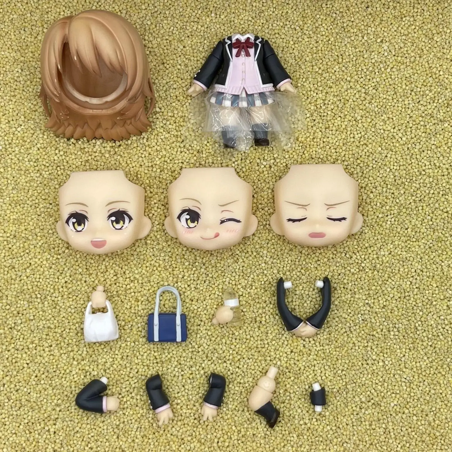 

yisecaiyu GSC Clay Man Face doll face hair doll accessories