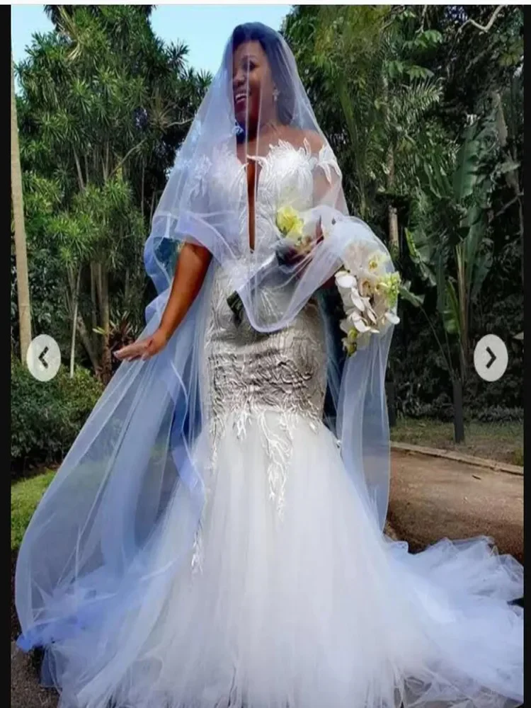 Personalizado mais novo colher plus size rendas apliques sereia vestidos de casamento trem varredura africano fora do ombro com decote em v jardim br