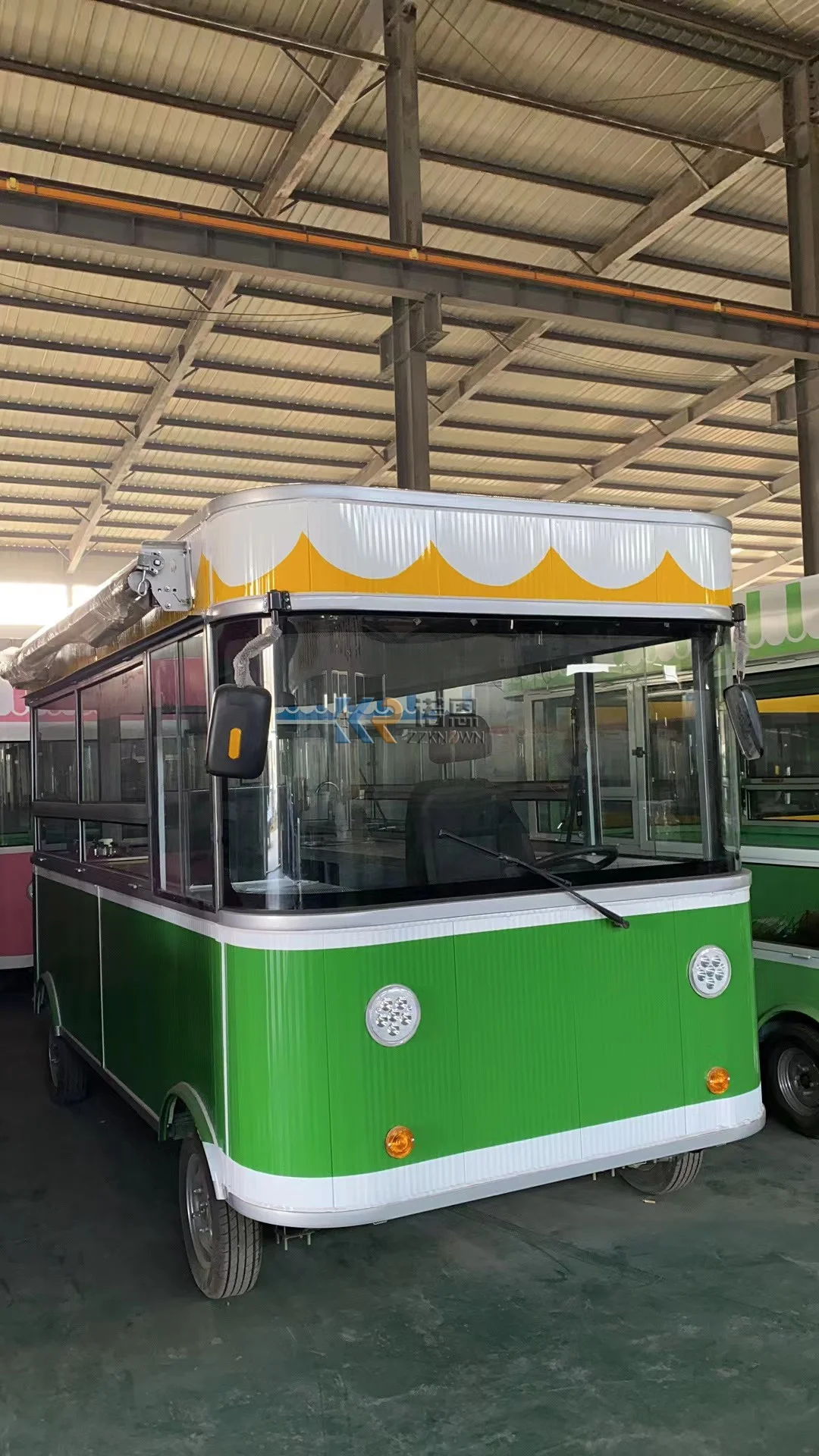 Novo caminhão de comida elétrico 4m com bancada de cozinha Street View Food Truck Burger Grill Truck