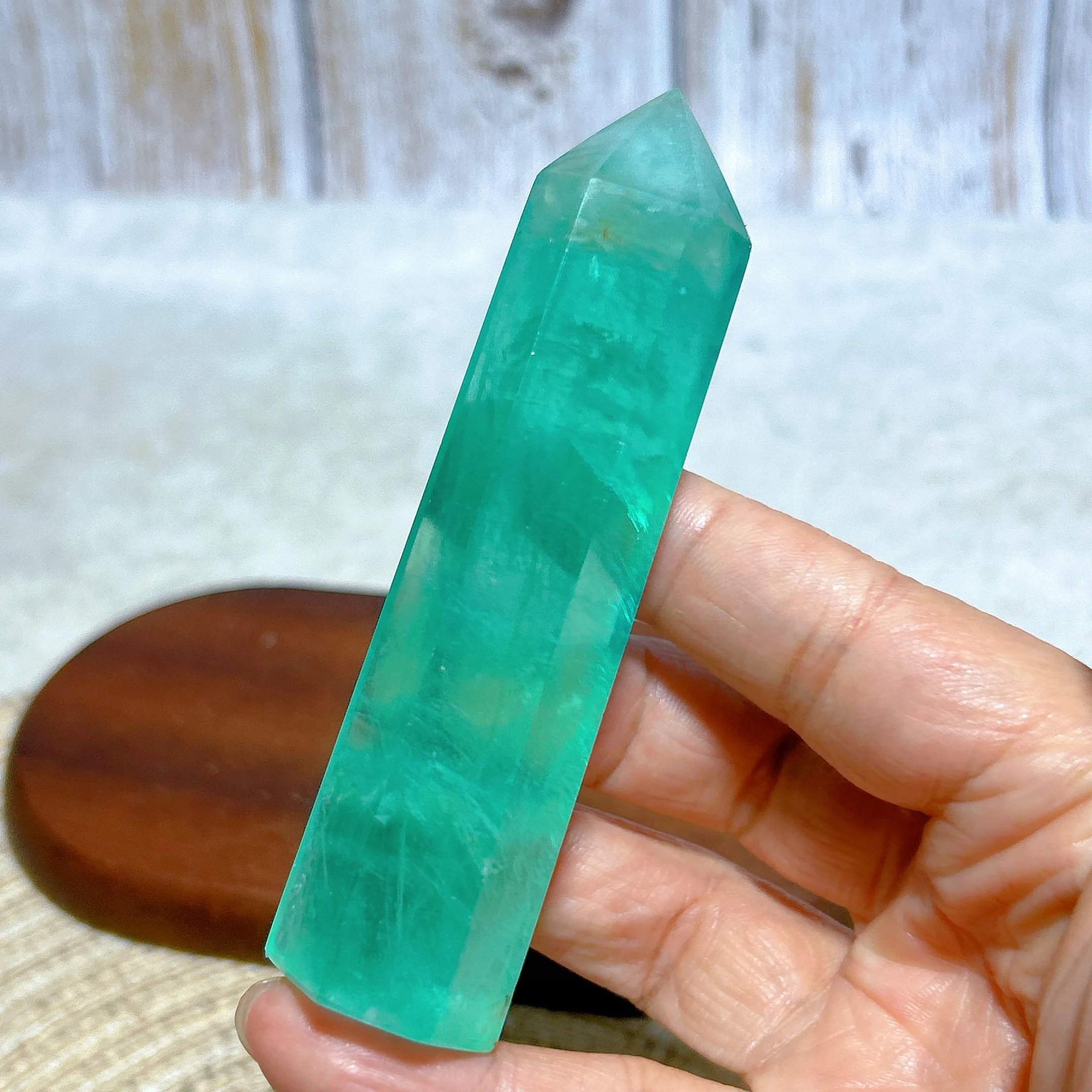 

Healing Natural Crystal Ocean Blue Fluorite Tower Polished High Quality Gemstones Reiki Mineral Energy Home Decorations Gift