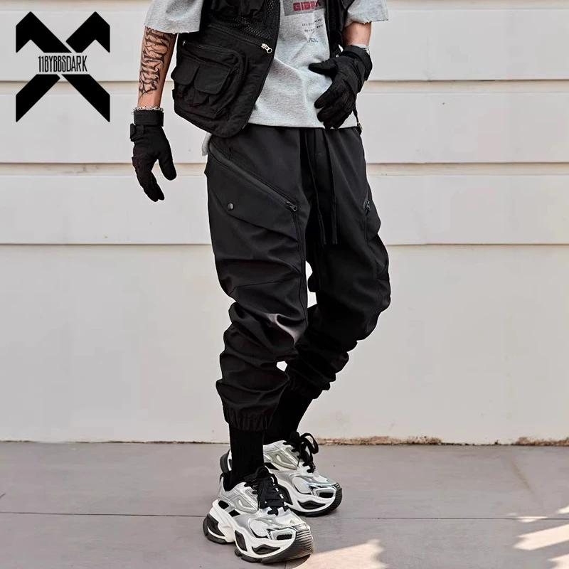 

Men's Techwear Cargo Pants 2026 New Tactical Joggers Black Pants Streetwear Multi-Pocket Loose Harem Trousers Elastic Waist