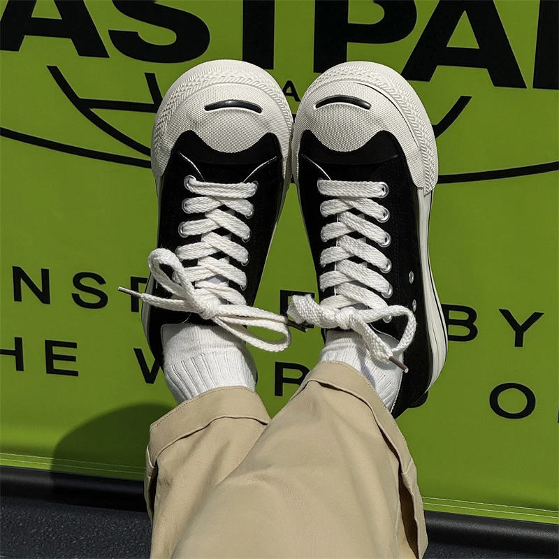 

2025 Новые модные легкие и универсальные нишевые туфли на толстой подошве с низким вырезом, высококачественные повседневные спортивные туфли из нишевой ткани