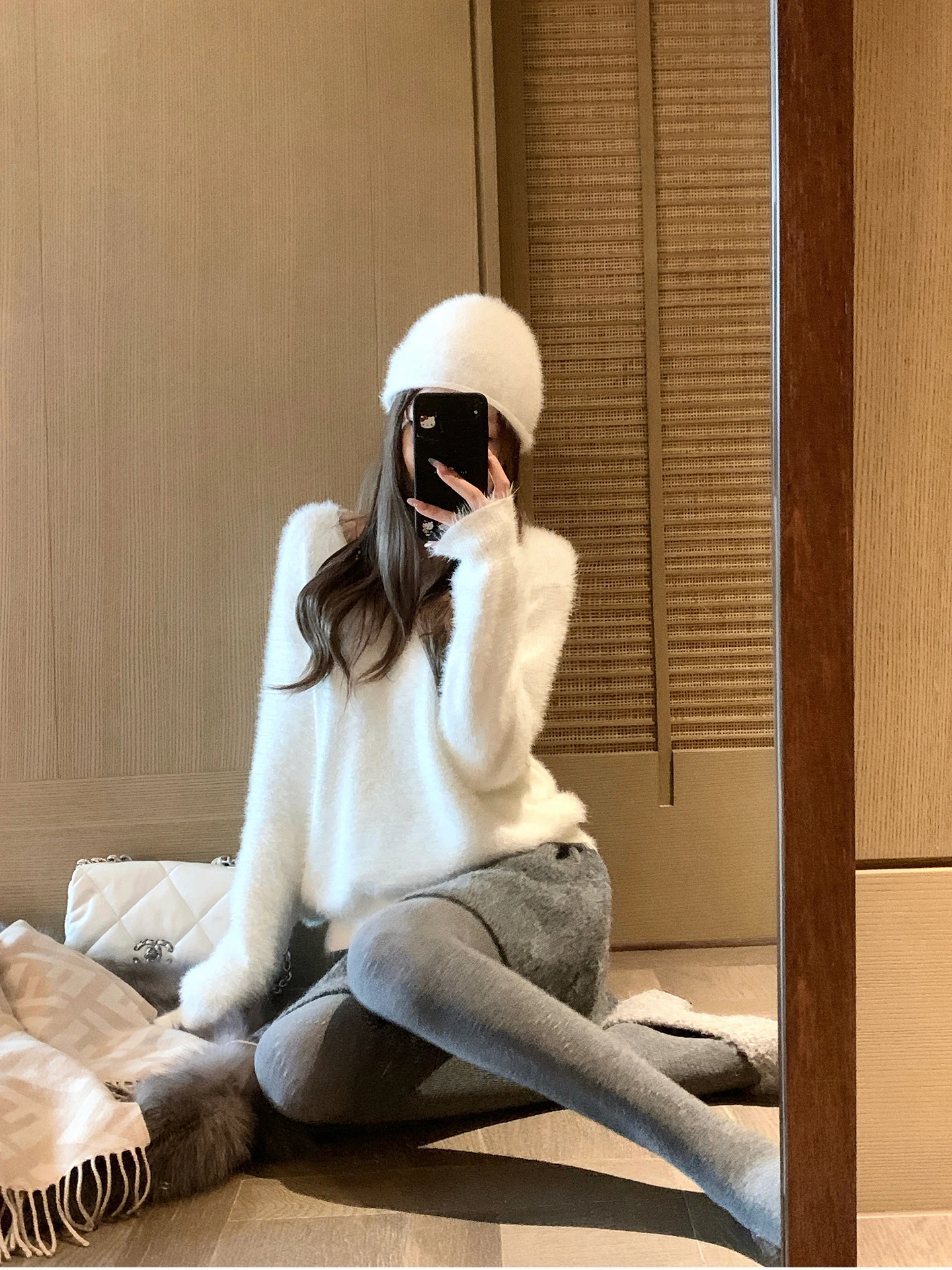 

Soft Mink Knitted Sweater Women's Winter Inner Wear Loose Versatile Sweater with Hat Korean Sle Commute Faion